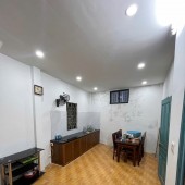 Cho thuê nhà nguyên căn ngõ Bạch Mai Hai Bà Trưng,  40m x3 tầng 1 tum .3 ngủ.
11 Triệu